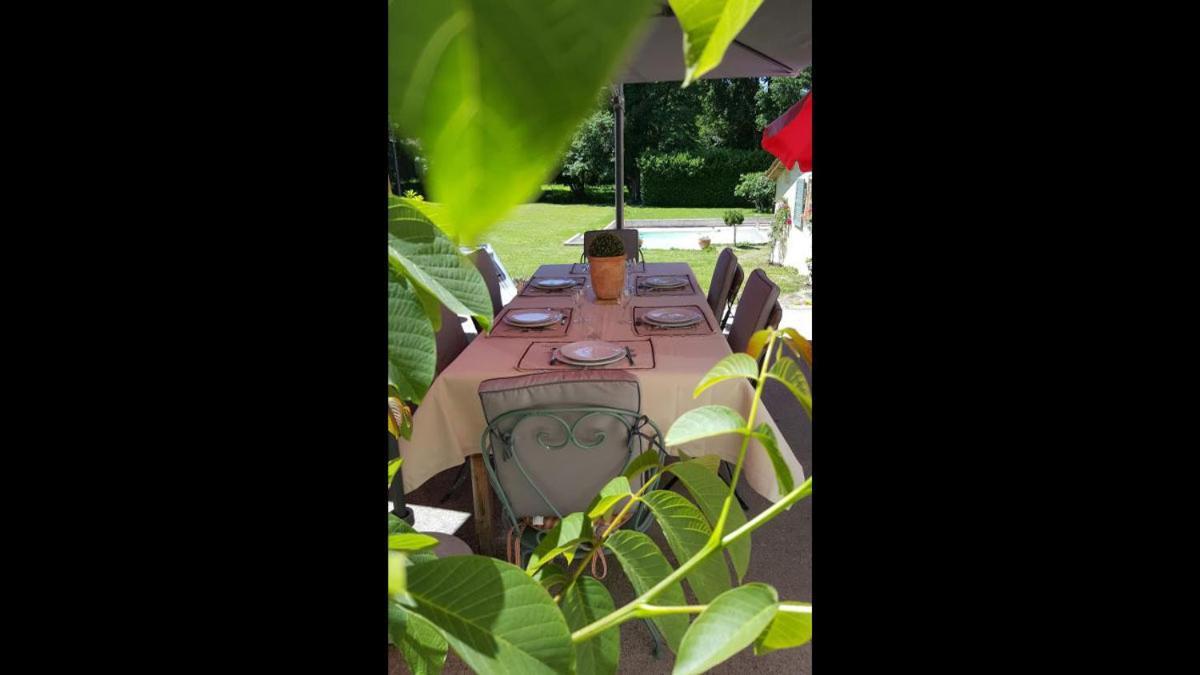 Les Artigues-de-Lussac Chambre Saint Emilion - Le Clos D'Antan מראה חיצוני תמונה